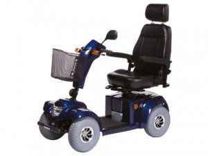 scooter elettrico anziani disabili uso cittadino Libero 110 BLU